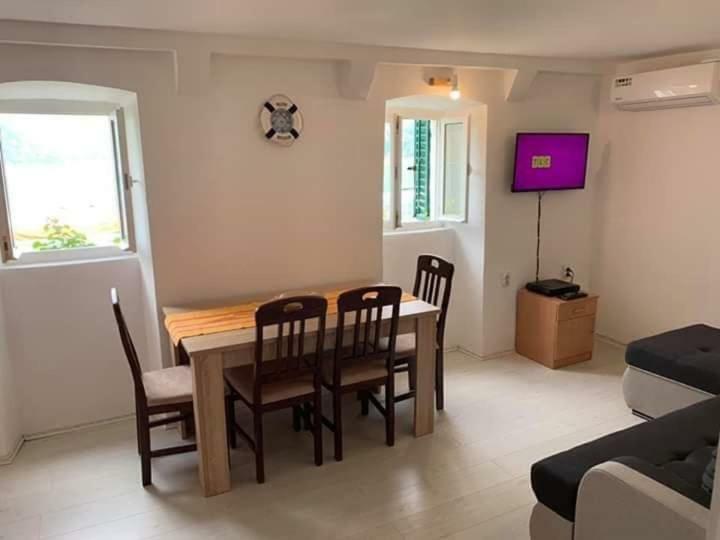 Apartments Dabovic Kotor Dış mekan fotoğraf